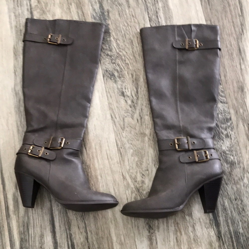 JUST FAB BOOTS 3in HEELS DARK GREY SIZE 9 SUM WEAR SEE PICS GOOD CONDITION!